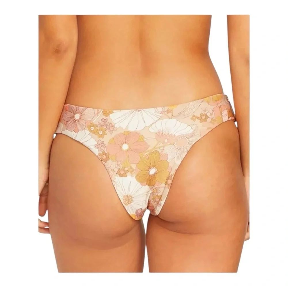Volcom Bloom Shaka Cheeky Bikini Bottom NWT - Picture 3 of 4